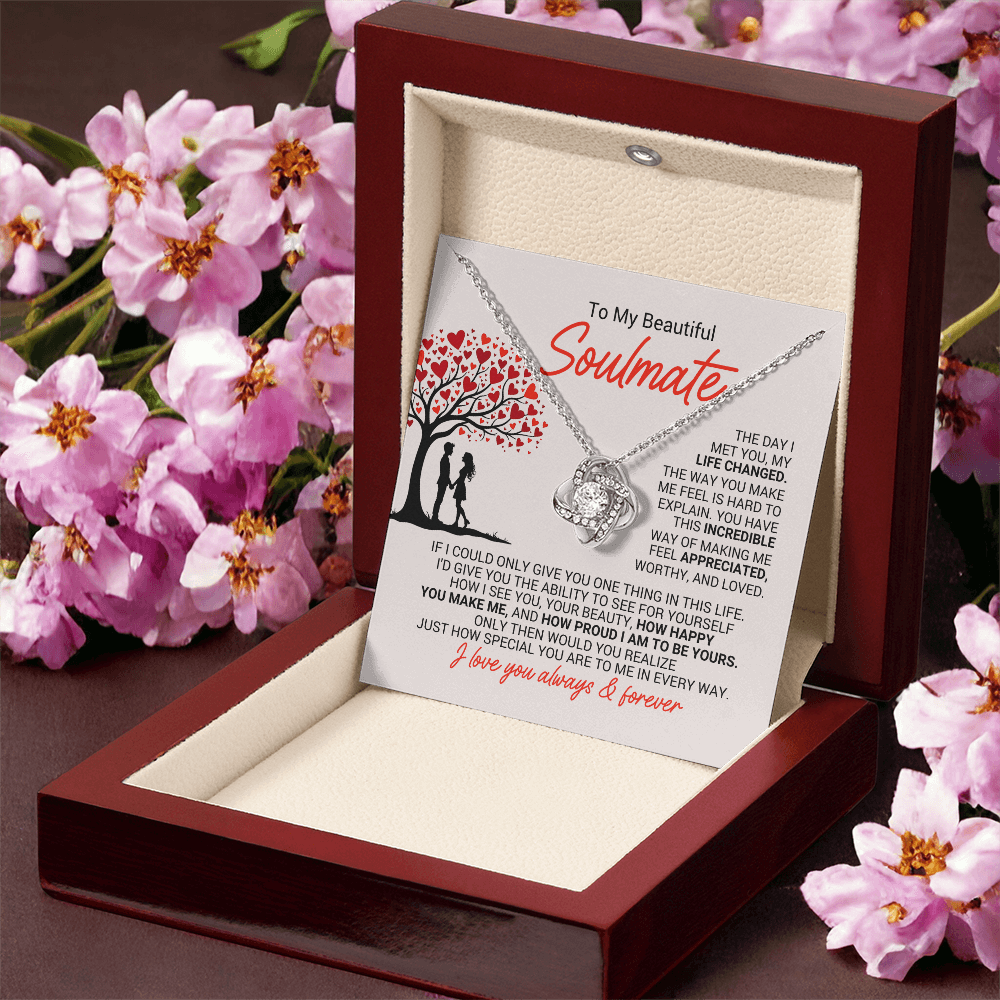 Forever Intertwined Love Knot Necklace – Meaningful Gift for Her